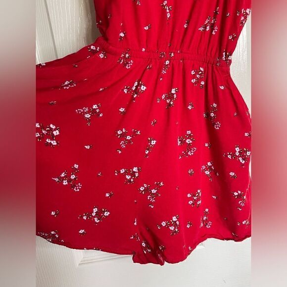 H&M red floral romper size 0 - Picture 2 of 6